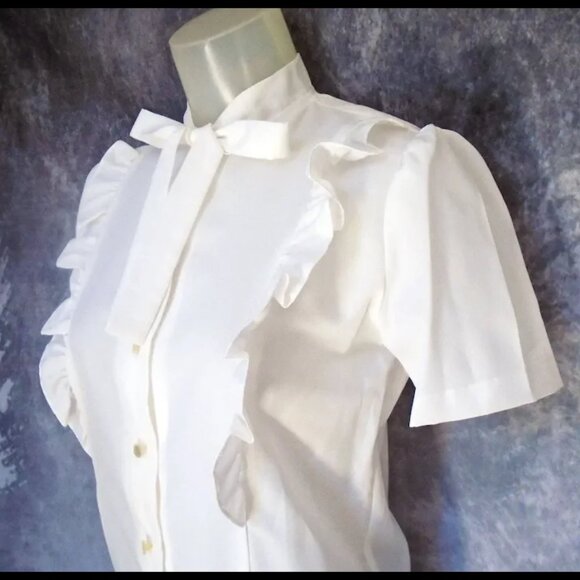 Vintage White Blouse with Neck Bow, Short Sleeves Early 60s Unused NWOT - Picture 4 of 13